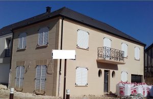 Maison Joa version bourgeroise avec trait au fer modenature cle de voute et balcon corniche dans les hautes de seine 92 archidesign