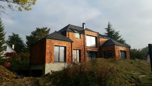 Maison contemporaine 4 pans en R Combles décroches 4 pans et toit terrasse Baie effet toute hauteur dans le 94 archidesign