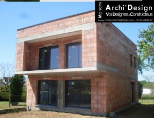 Maison toit plat avec balcon en surplomb en cours de chantier archidesign archidesign