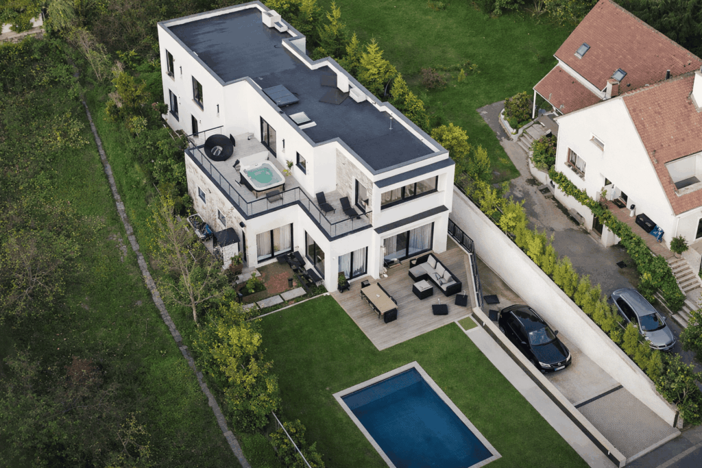 Maison A - Maison Architecte Moderne Toit Plat Terrasse Accessible - Enduit et Pierre (5)